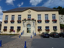 The town hall in Château-Porcien