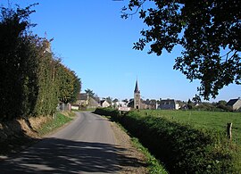 The road into Brémoy