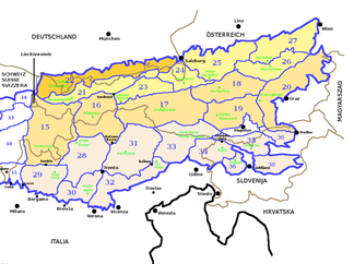 Die Bayerischen Alpen (Abschnitt 22, orange) nach SOIUSA innerhalb der Ostalpen; farblich unterschieden auch die Sektoren der nördlichen, zentralen und südlichen Ostalpen
