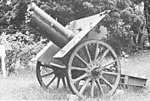 A Japanese Type 99 10 cm Mountain Gun showing its similarity to the Canon Court de 105 M modèle 1928.