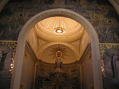The Our Lady of Graces Chapel's altar in Rue du Bac, Paris