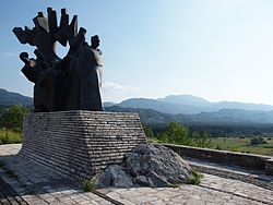 Monument to Sava Kovačević and Yugoslav Partisans in Grahovo.