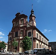 Rk. St. Peter und Paul (Würzburg): leicht zurückgesetzte Doppeltürme