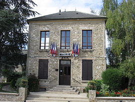 The town hall of Charny