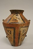 Jar decorated with geometric patterns; 9th–14th century; painted ceramic; height: 23.8 cm; Metropolitan Museum of Art (New York City, New York)