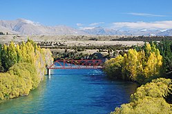 The Red Bridge across the Clutha River at Luggate