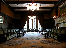 The waiting room adjacent to the Cabinet Room at the National Diet Building