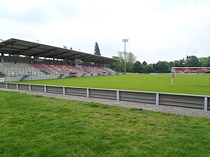 Die Haupttribüne im Eintracht-Stadion am Heideweg