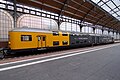 Markante Lackierung bei der ehemaligen Lübeck-Büchener Eisenbahn, zweite Klasse gelb und dritte Klasse grau