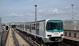 MPM 76 train on Line 2