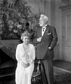 Wilhelm mit seiner zweiten Frau Hermine, 1933