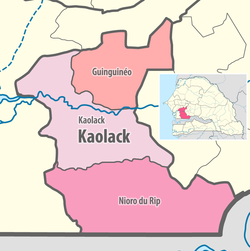 Kaolack région, divided into 3 départements