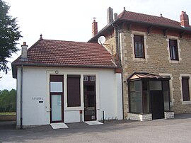 The town hall in Le Planois