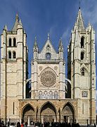 León Cathedral, main facade