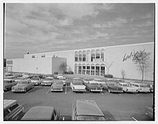 Lord & Taylor department store at opening in 1959 (closed 2020)