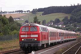 Eifel-Mosel-Express mit Baureihe 218 in Kall (2006)