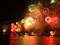 August: Feuerwerk über dem Bosporus.