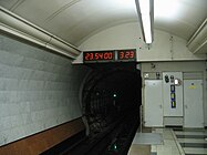 Zugfolgeuhr in Moskau; letzte Abfahrt vor 3 Minuten und 23 Sekunden