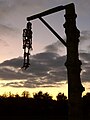 2007 hanging skeleton