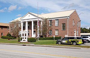 Pamlico County Courthouse in Bayboro