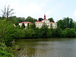 Rozsochatec Castle