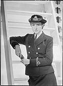 The Women's Royal Naval Service modernised version of the tricorne in 1942.