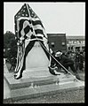 Statue unveiling, 31 May 1909