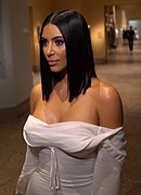 Kim Kardashian wearing an off-the-shoulder top in 2017.