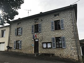 The town hall in Graye-et-Charnay