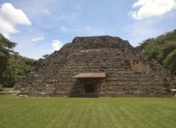 Pyramid at El puente Archeological site.