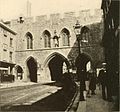 The Bargate from the south in 1917