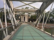 Crescent Bridge