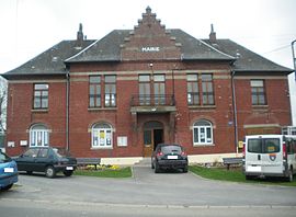 The town hall in Doignies