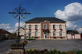 The town hall in Vraux