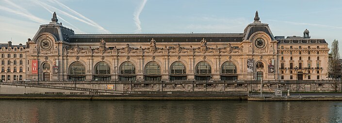 Beaux Arts Doric pilasters on the façade of the Gare d'Orsay, Paris, designed by Victor Laloux in c.1896–1897, and built in 1898–1900[28]