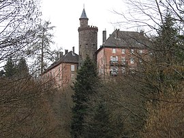 The chateau in Val-et-Châtillon