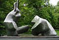 Moore: Two Piece Reclining Figure No. 5, 1963/64, Bronze, Kenwood House, London
