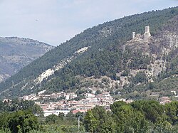 The town of Popoli Terme with ruined castle above