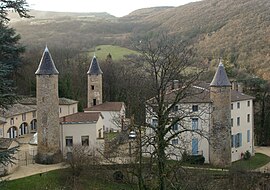 The Château de la Trolanderie [fr] in Curis