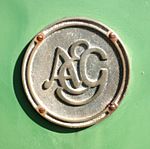 Peter Behrens: AEG-Logo (1907) an einer Elektrolokomotive