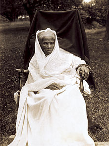 Photo of Tubman seated