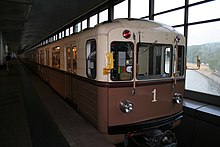 Ein Zug der Baureihe 81-717.5A/714.5A