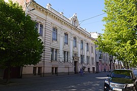 A historical building on Yaroslava Mudroho Street