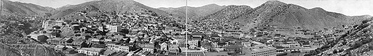 Panorama of Bisbee in 1916