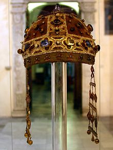 Corona di Costanza d'Aragona.