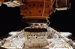APAS in a Shuttle–Mir docking