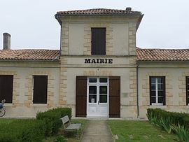 The town hall in Cartelègue
