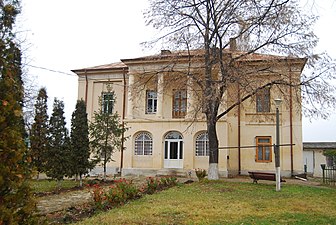 Neoclassical - Palace of the Frumoasa Monastery, Iași, by Martin Kubelka, 1818–1819[22]