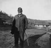 Dick Neal, a member of the Chukchansi tribe, California, ca. 1920
