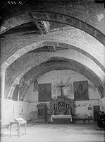 The chapter house and its frescos, before 1914